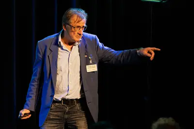 Lezing Meindert Schroor over zijn Historische Atlas Lezing Meindert Schroor over zijn Historische Atlas